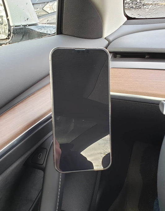 MagSafe Phone Mount For Tesla Model 3 and Model Y